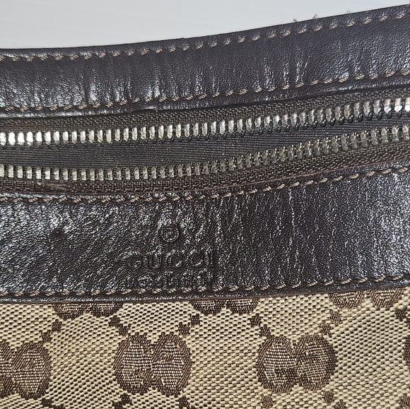 GUCCI GG Supreme Canvas Shoulder Bag Crossbody Sacoche Unisex – Authentic - Picture 16 of 16